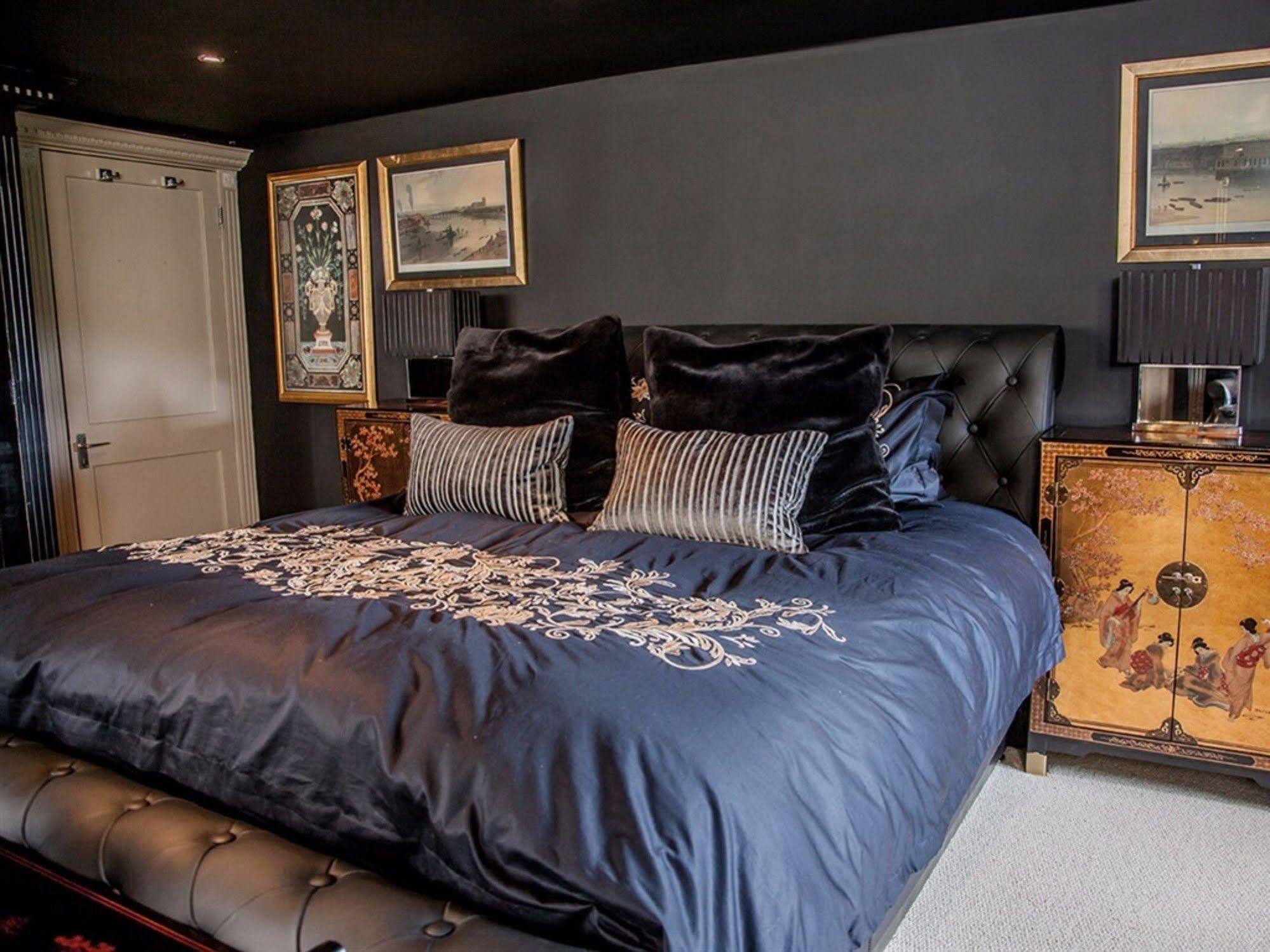 คอร์ท เฮาส์ แมเนอร์ ลักชัวรี บีแอนด์บี Bed & Breakfast เพนส์วิค ภายนอก รูปภาพ